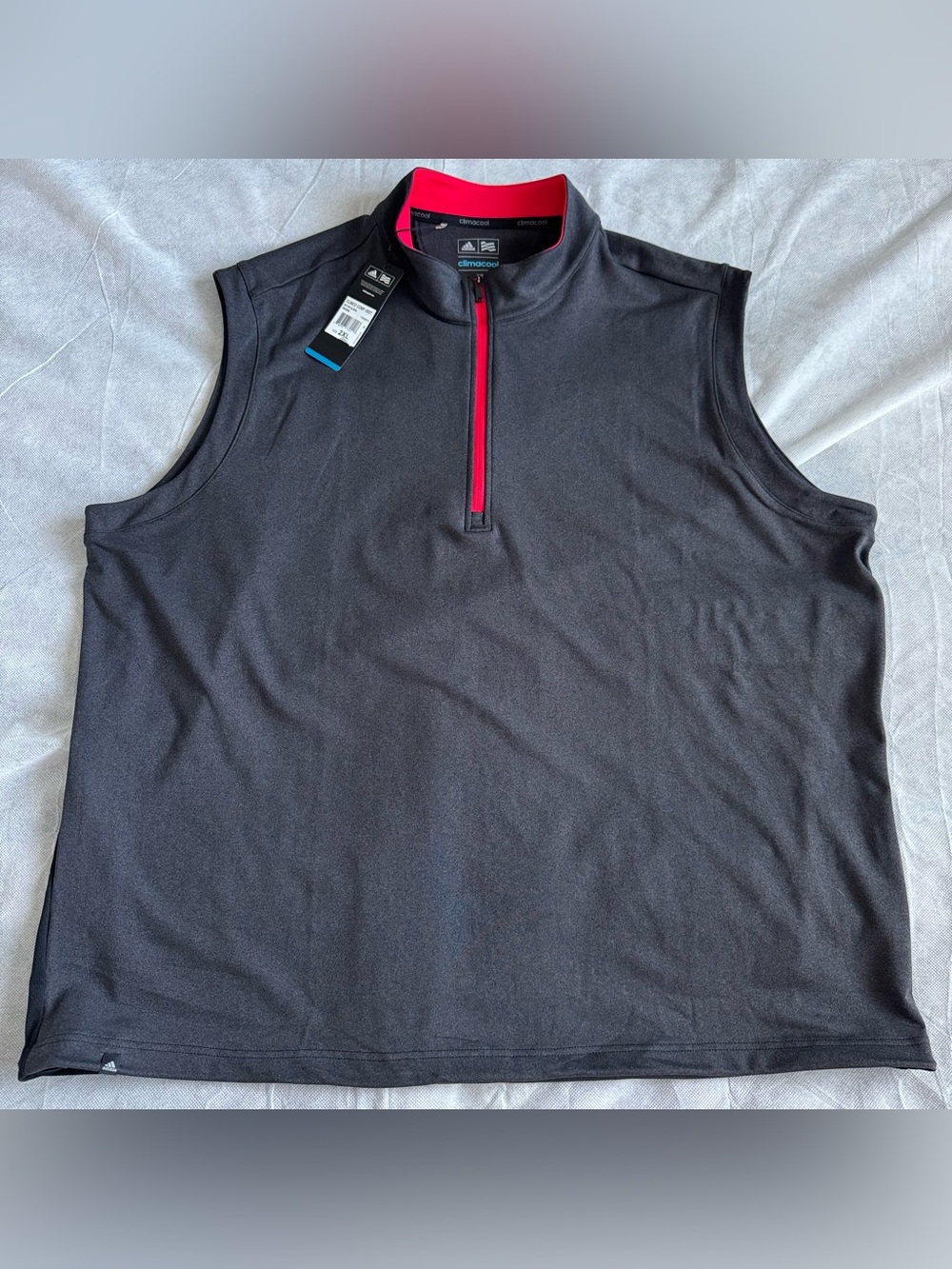Adidas Men’s Sleeveless 1/4 Zip Club Vest Size 2XL NWT BLKHEA with red trim